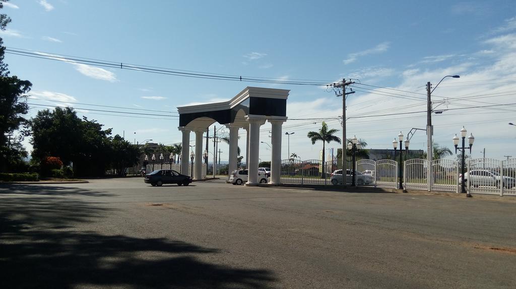 Apartamento Encontro Das Aguas Caldas Novas Bagian luar foto