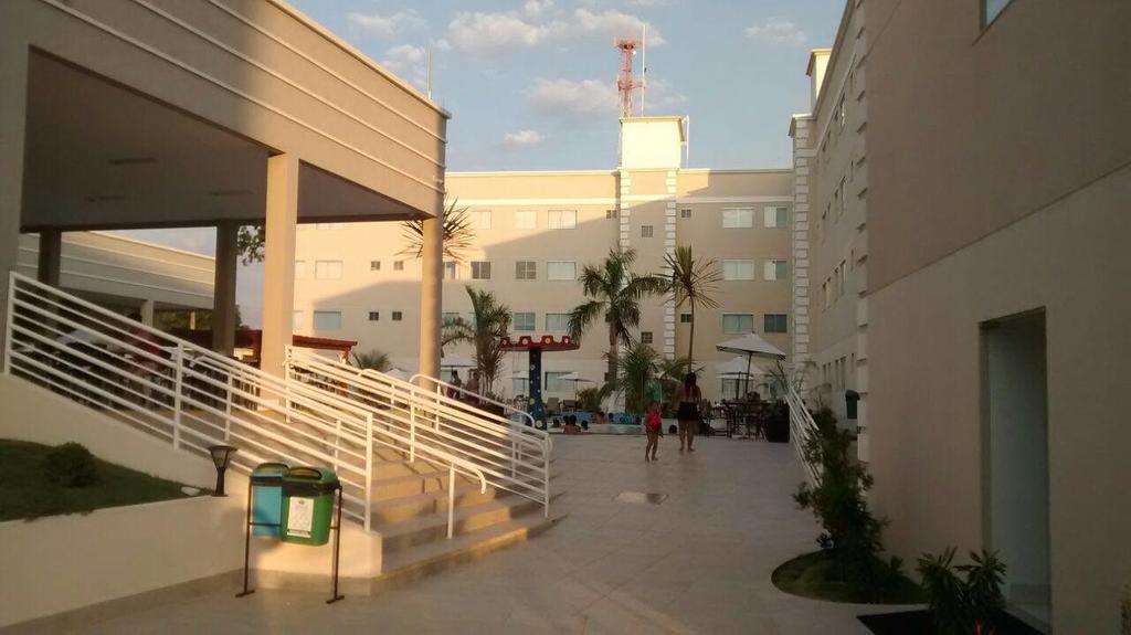 Apartamento Encontro Das Aguas Caldas Novas Bagian luar foto